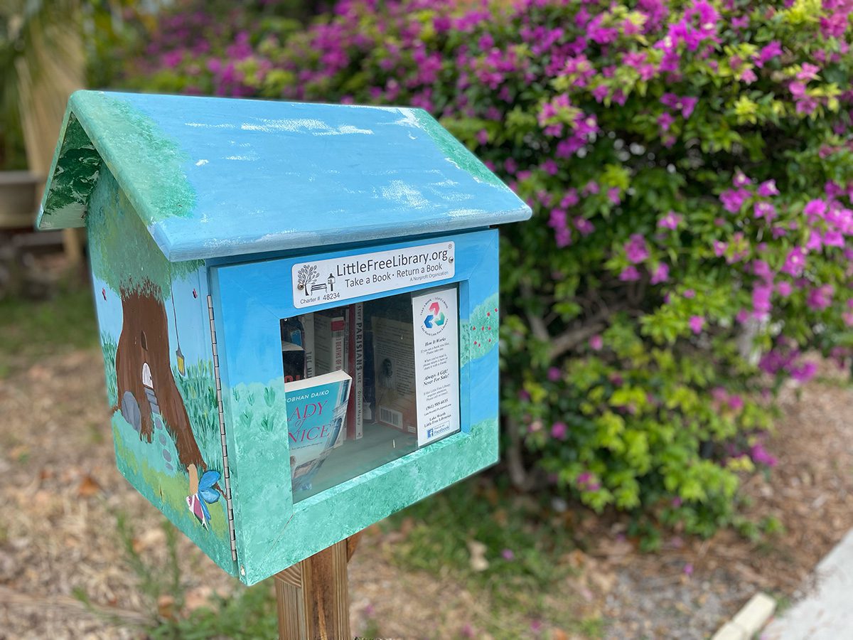 Get A Start On Summer Reading With The Help Of Little Libraries Boca