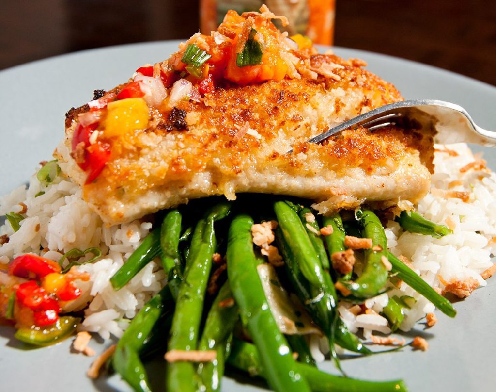 oceans-234-macadamia-mahi-mahi-0101.jpg