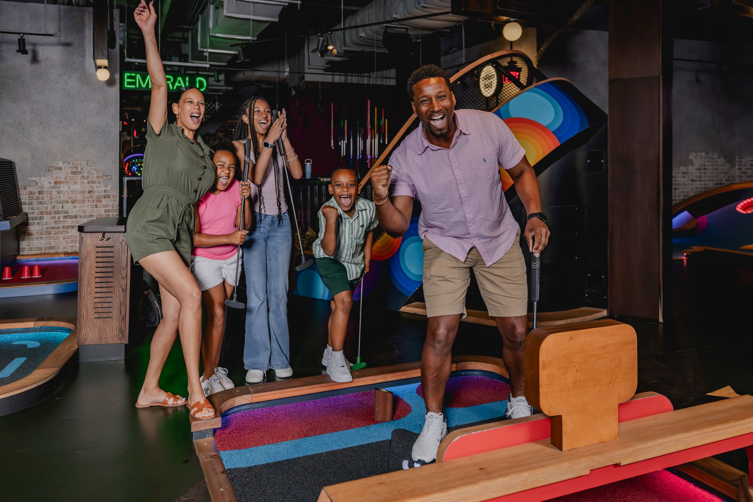 Trade the Tie for a Tee Time This Father’s Day at Puttshack – Dania Beach